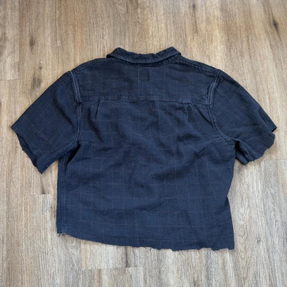 HUF Grunge Cropped Workwear Button Up Washed Black Plaid Skater Shirt L